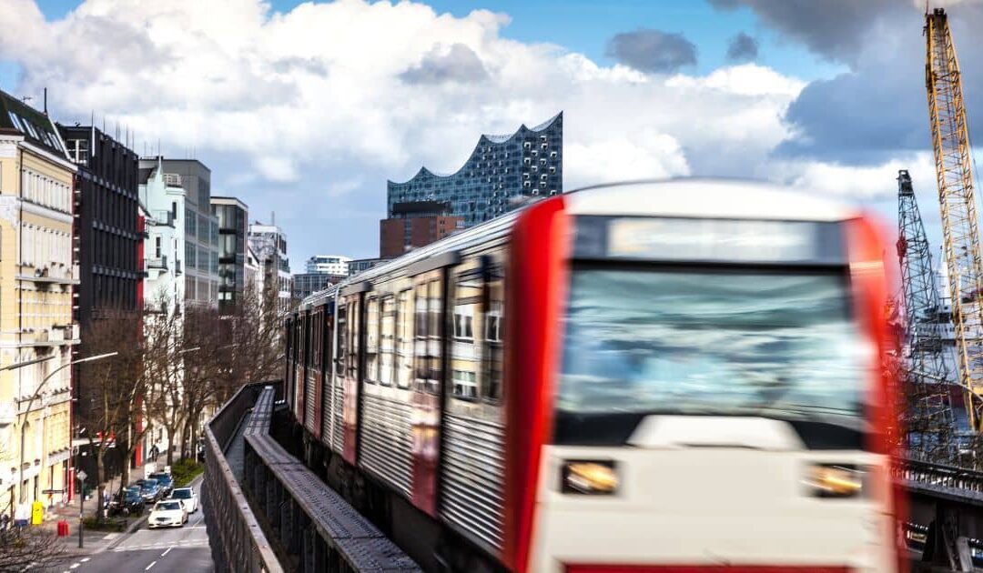 HVV Switch: Multimodal Mobility in Hamburg