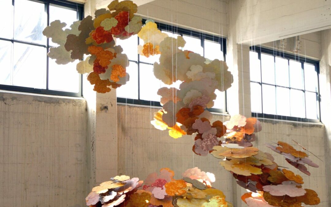 In Billowing Sculptures, Joris Kuipers Suspends Cloud-Like ‘Gardens’ from the Ceiling